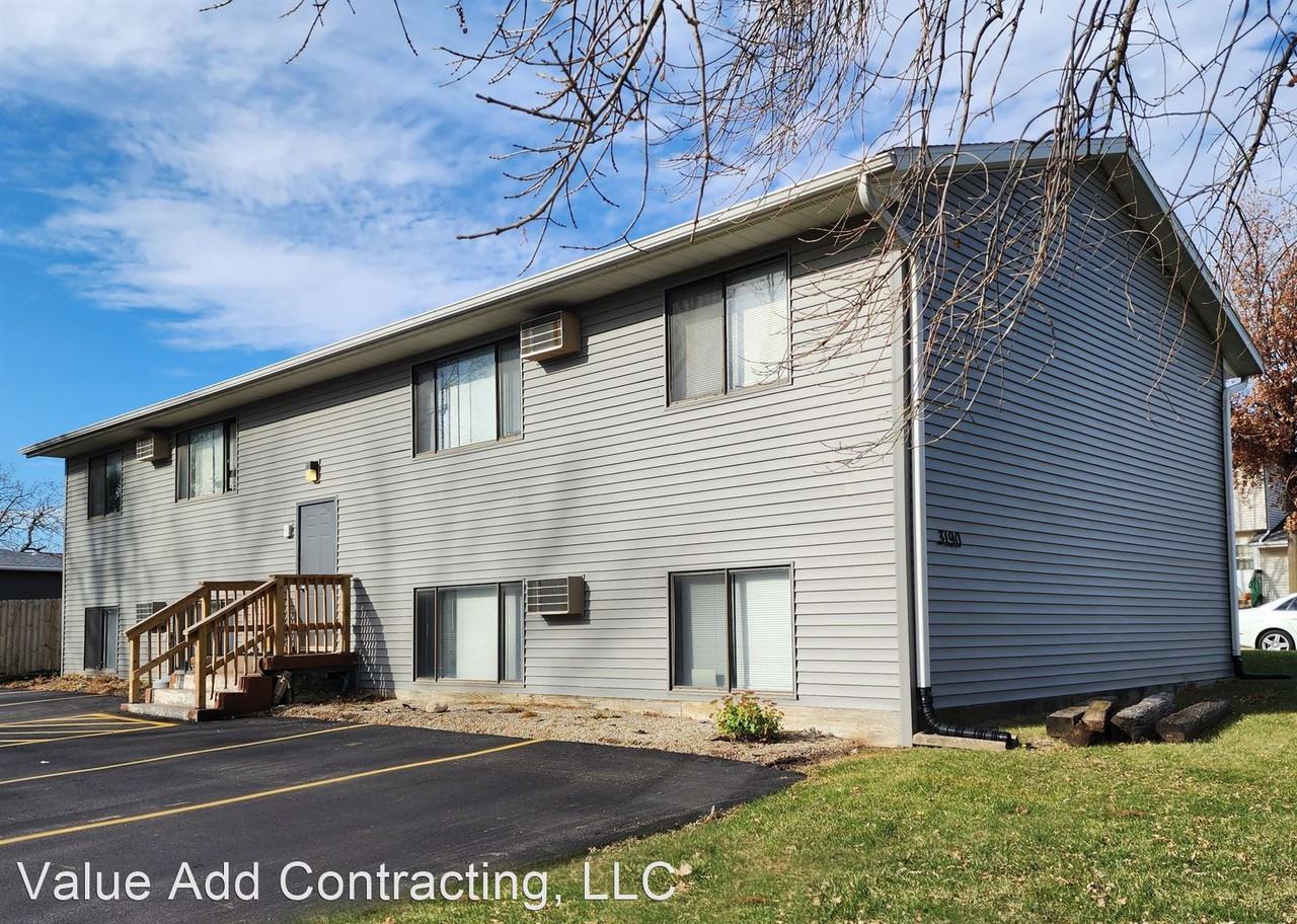 3190 8th St Apartments in Marion, IA 52302 Zumper