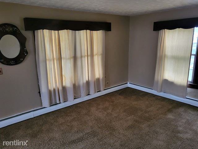 10430 Sunset St - Photo 3 of 10