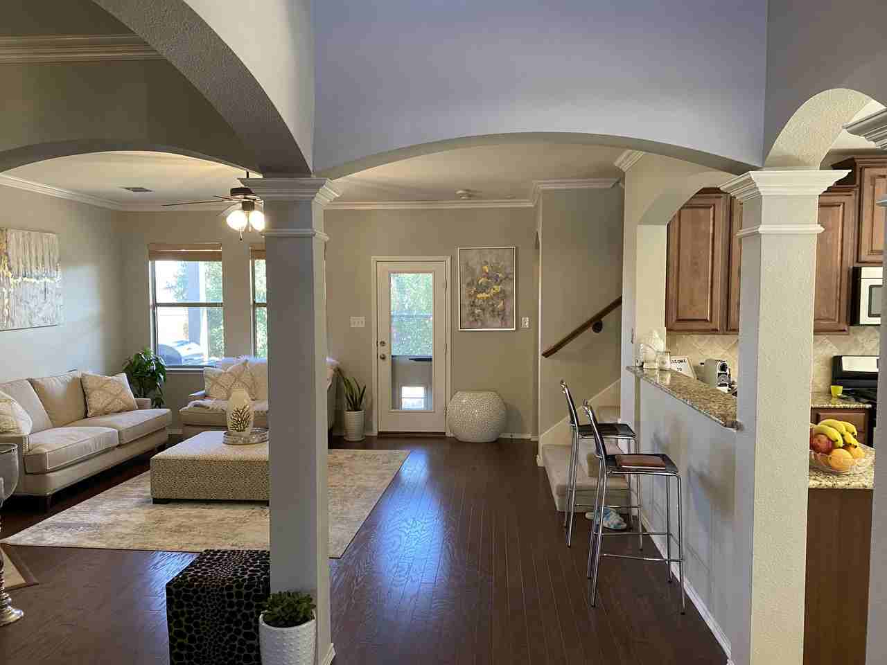 15620 Gatehouse Dr - Photo 2 of 30