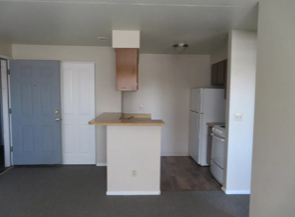 430 15Th St - Photo 4 of 6