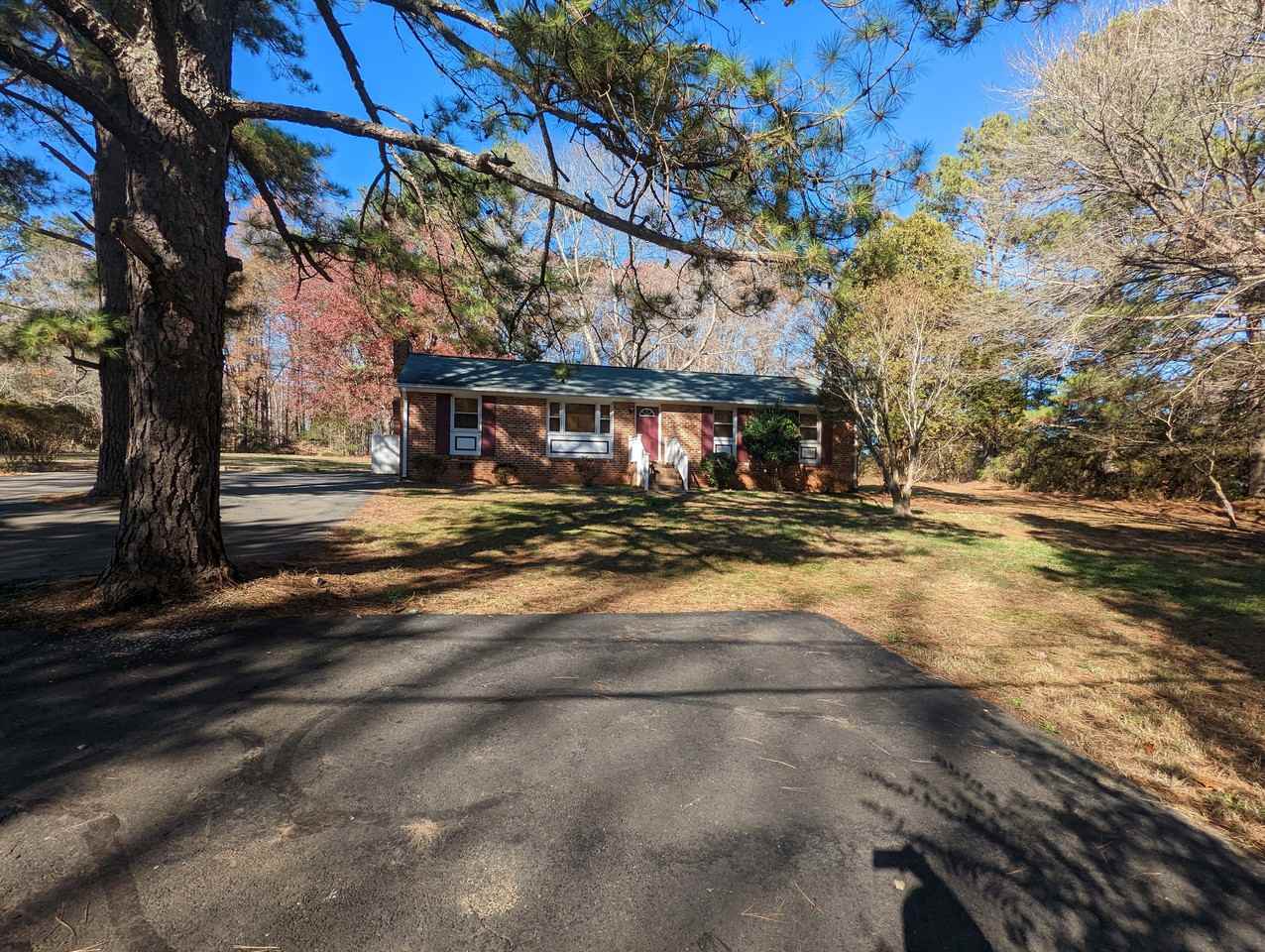 2375 Mill Rd - Photo 2 of 20