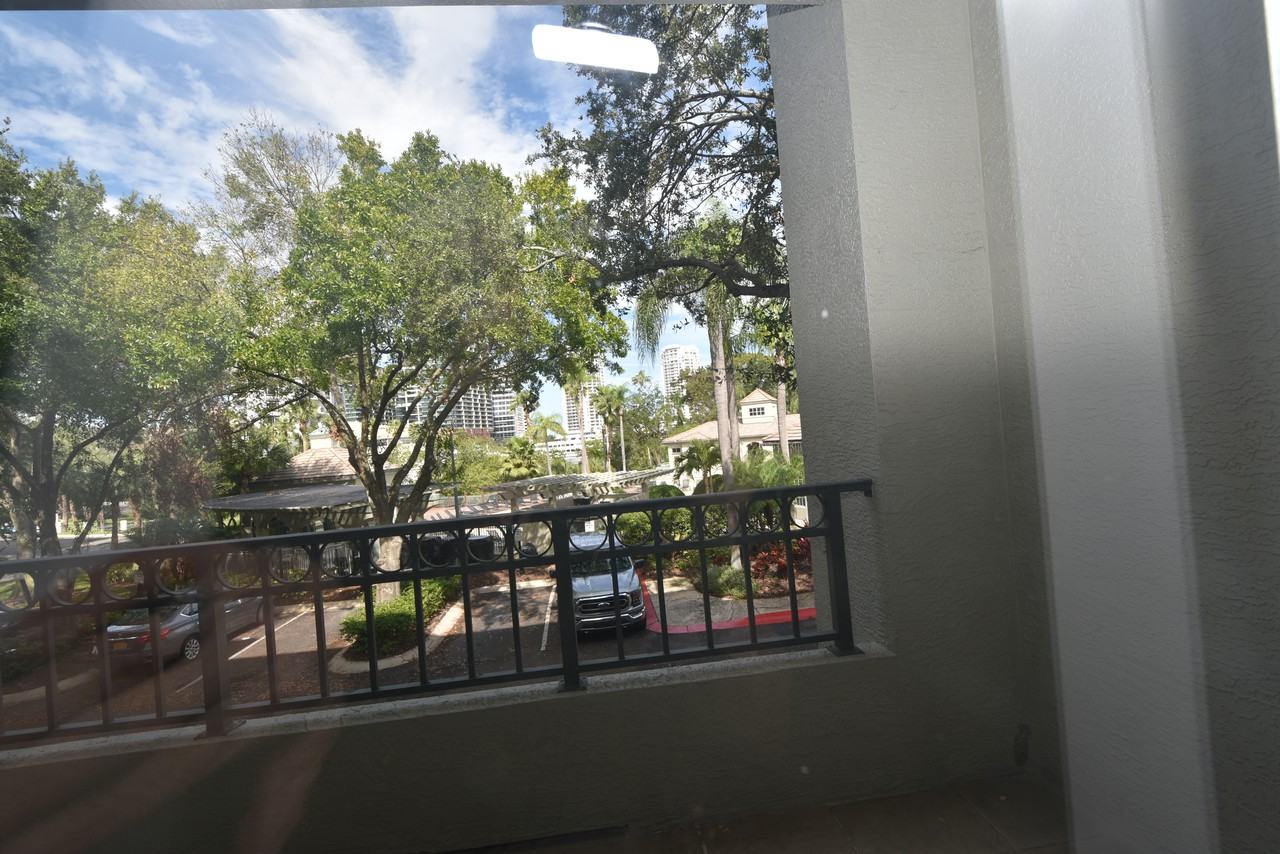 609 Island Place Way - Photo 6 of 19