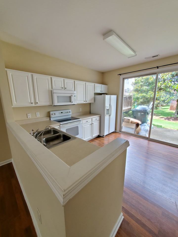 1729 Grace Brook Rd - Photo 6 of 16