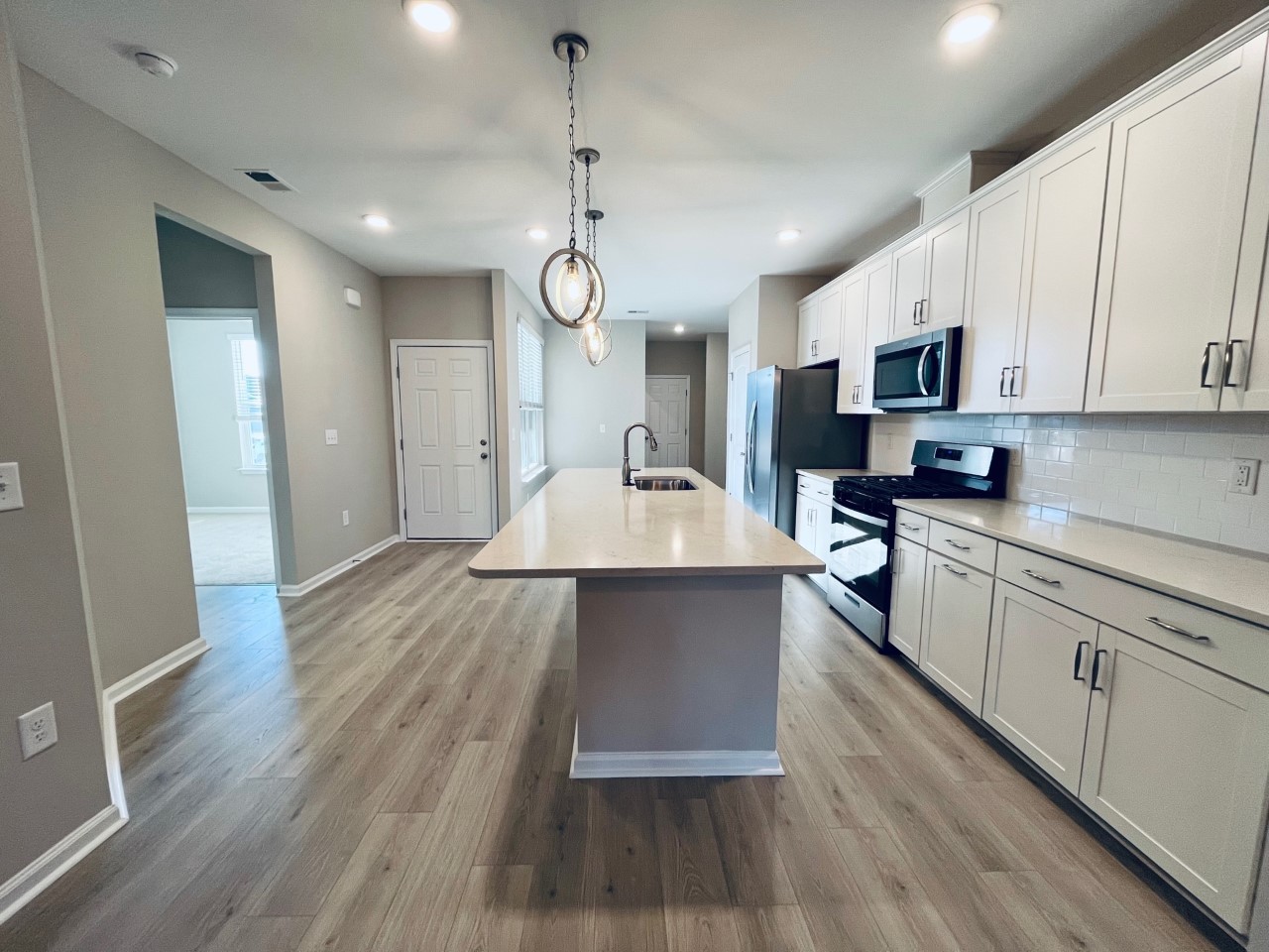 4024 Taranto Loop #D - Photo 6 of 29