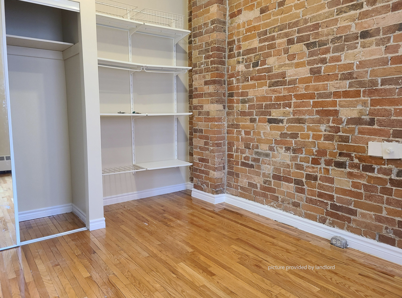 Adelaide St - Photo 3 of 8