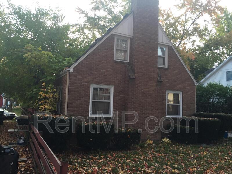 1017 S University St - Photo 2 of 16