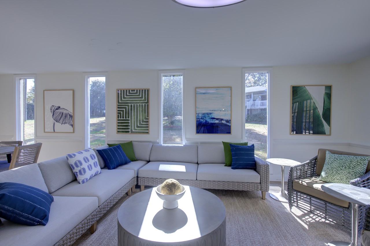 Montecito - Photo 7 of 38