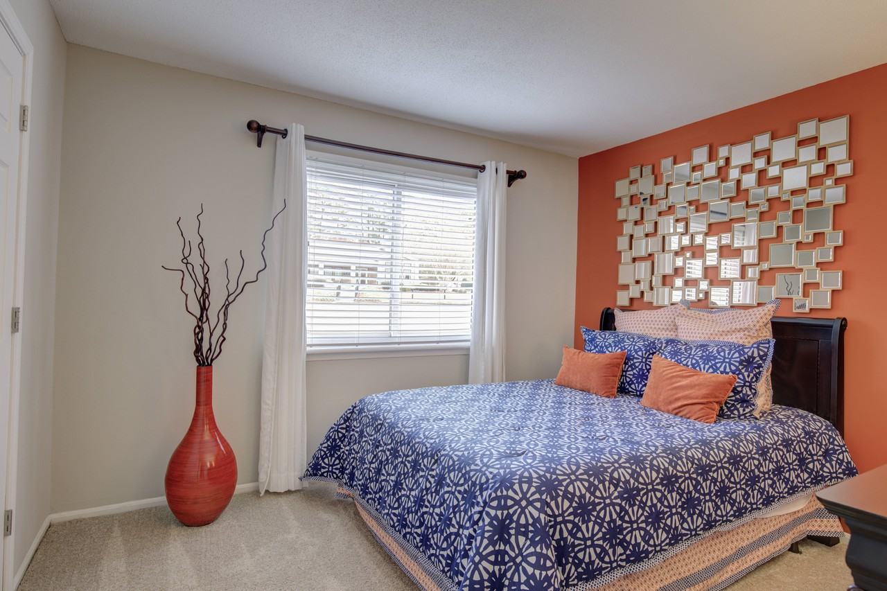 Hunting Ridge - Photo 5 of 20