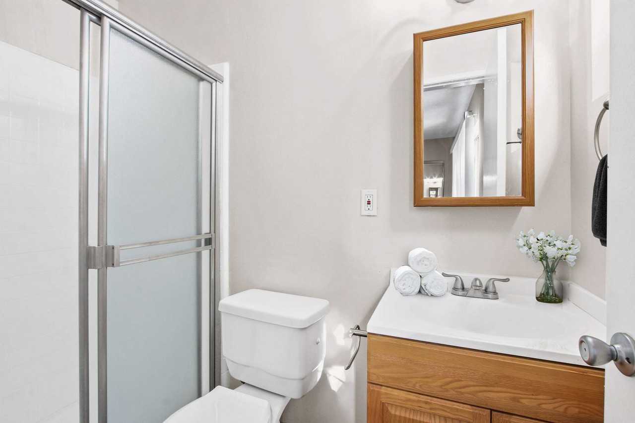 Vinton Apartments - Photo 5 of 11