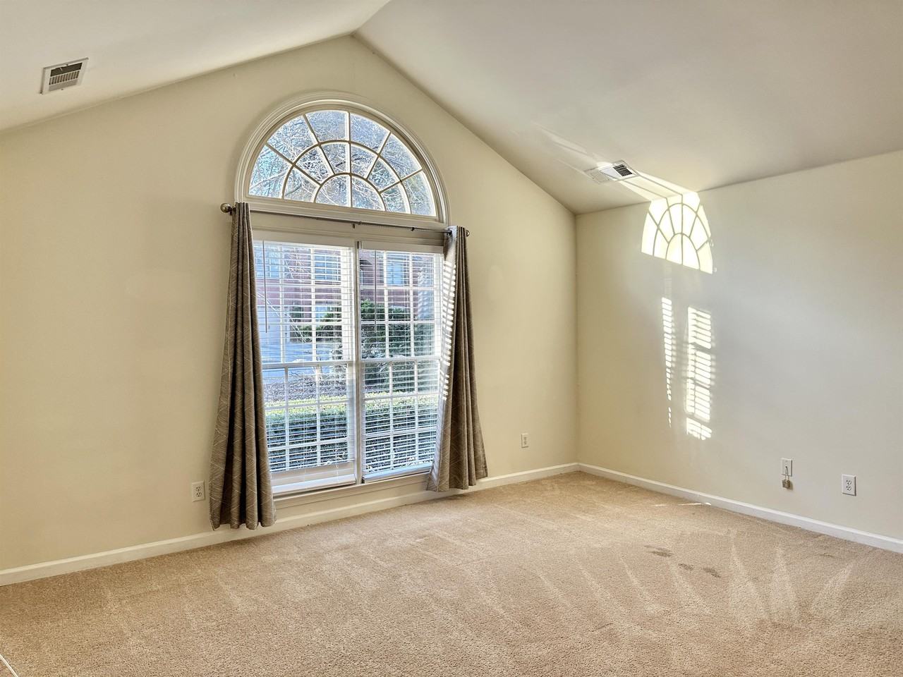 8595 River Walk Lndg #1 - Photo 4 of 27