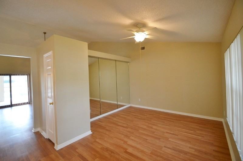 2609 Brianholly Dr - Photo 3 of 16