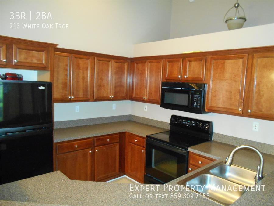 213 White Oak Trce - Photo 2 of 20