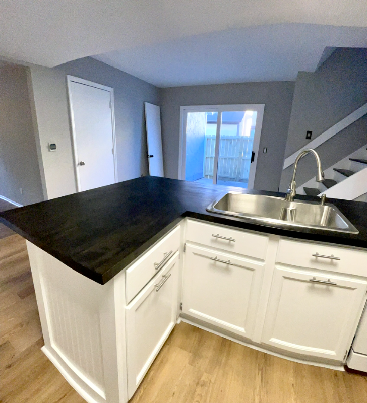 1244 Colston Dr - Photo 5 of 14