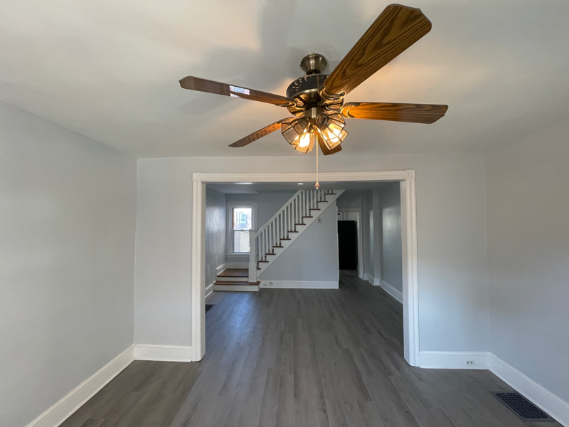 417 N Rodney St - Photo 5 of 23