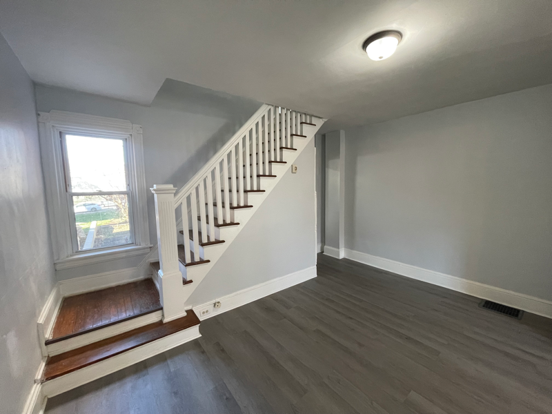 417 N Rodney St - Photo 7 of 23