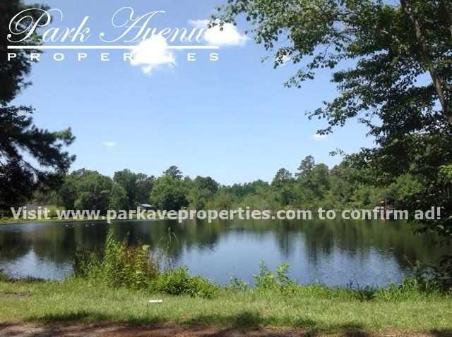 93 Knights Ave - Photo 2 of 17