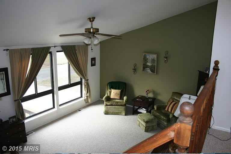 5605 W Carvel Dr - Photo 2 of 6