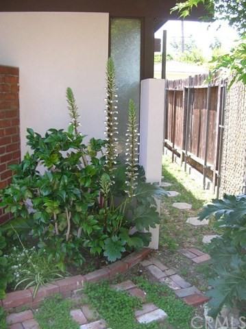 1611 Kenneth Way - Photo 2 of 20