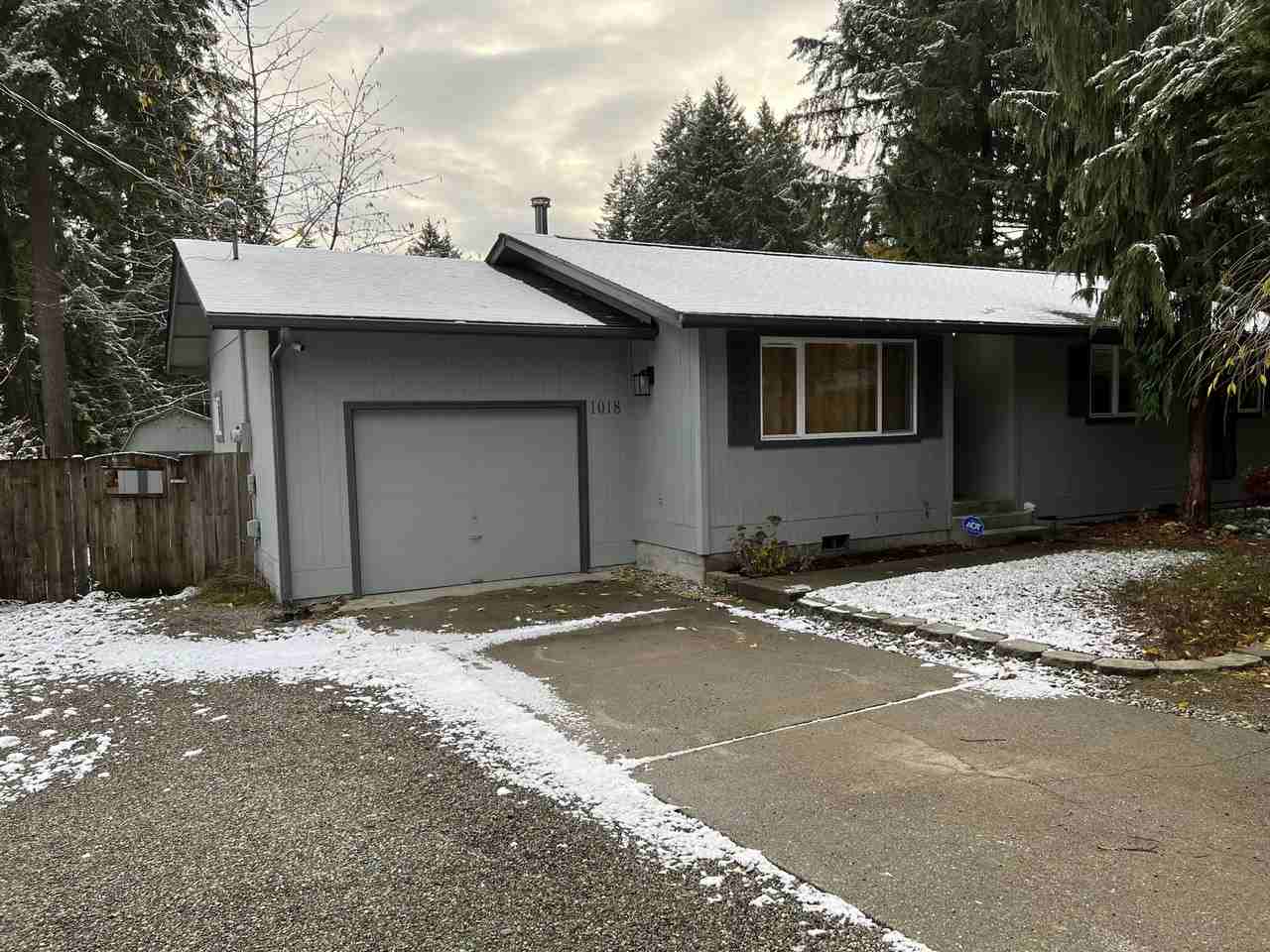 1018 Sw Shannon Dr #1 - Photo 2 of 17