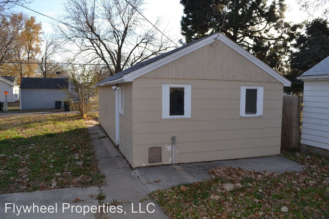 936 Lincoln Ave - Photo 3 of 34