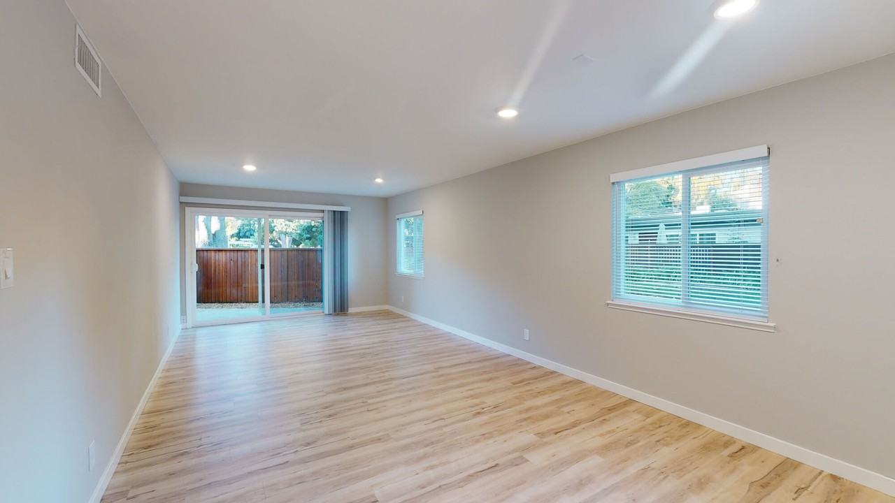 Parker Palo Alto - Photo 3 of 28