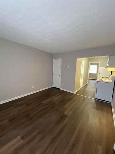 Oakdale Apartments - Photo 3 of 17