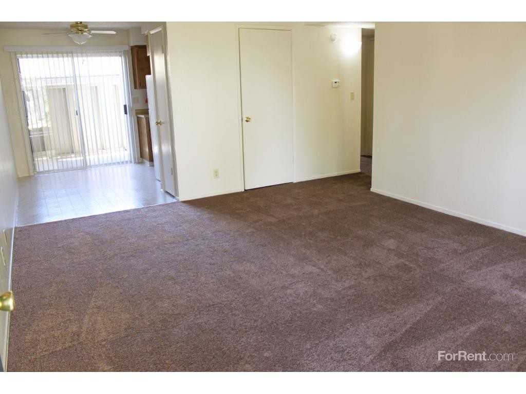 Creekside Apartments - Photo 2 of 11