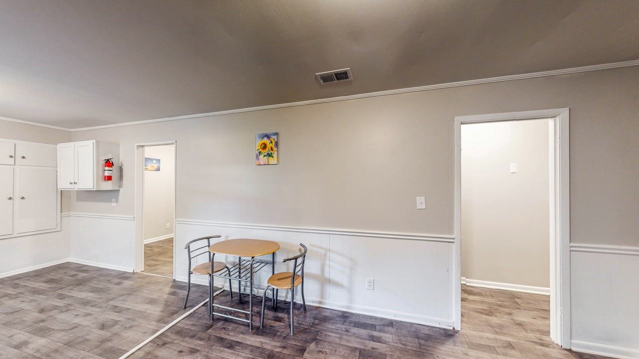 Stonehaven Drive - Photo 2 of 9