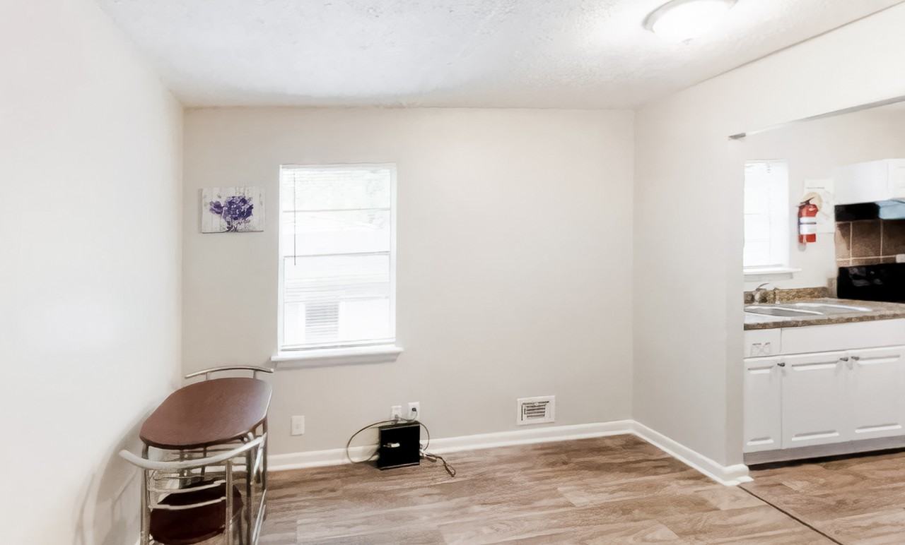 Lorenzo Dr Sw - Photo 3 of 9