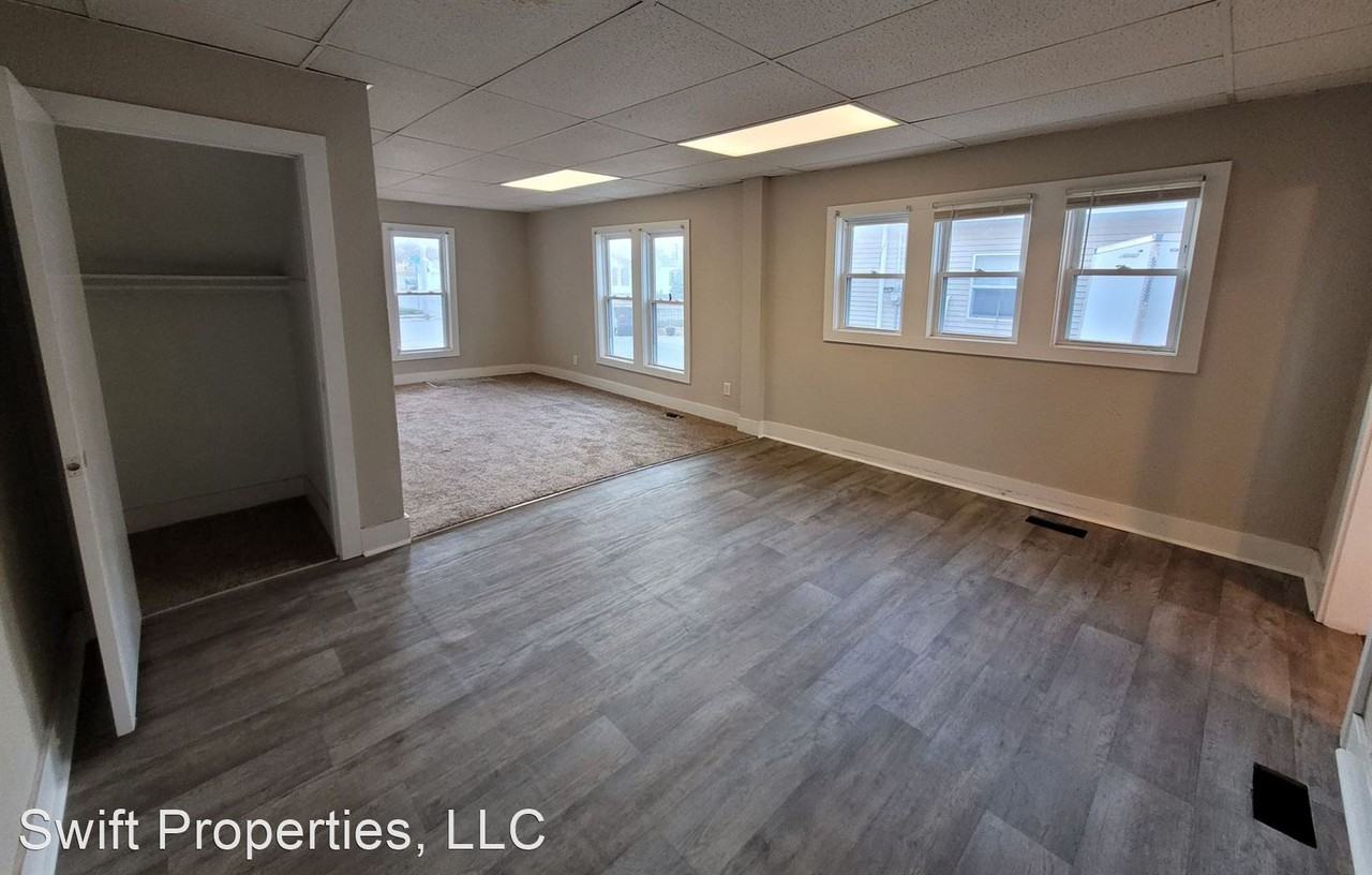 224 E Edison Ave - Photo 2 of 18