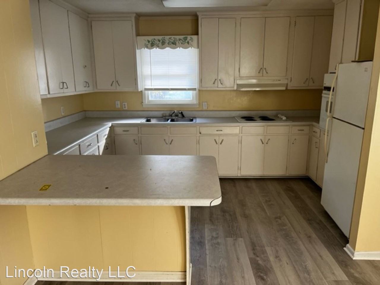 5116 Cannon Dr - Photo 3 of 6