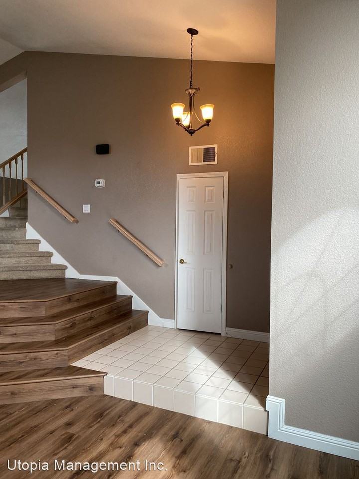 8932 Hollowstone Way - Photo 3 of 29