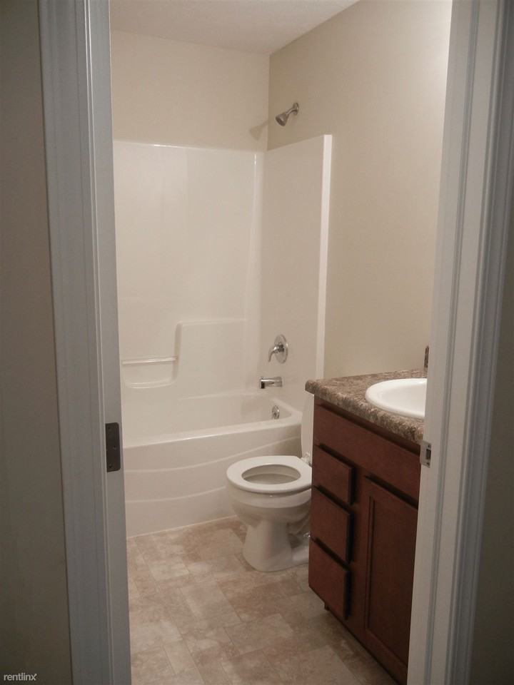 2119 W Kostal Ct - Photo 3 of 10
