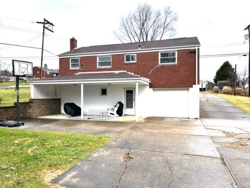 307 Olympic Rd - Photo 4 of 14