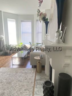 34 Fairfield St #2 - Photo 5 of 31