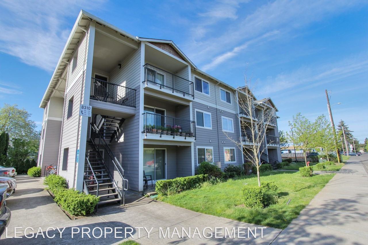 8310-8324 SE Rhine St - Photo 2 of 17