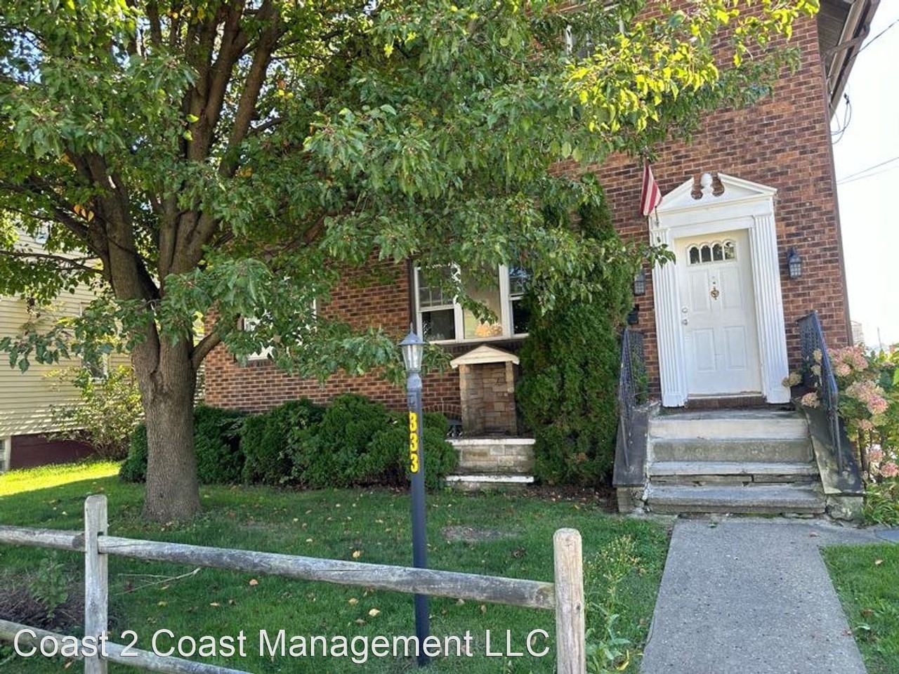333 Brown St - Photo 2 of 19
