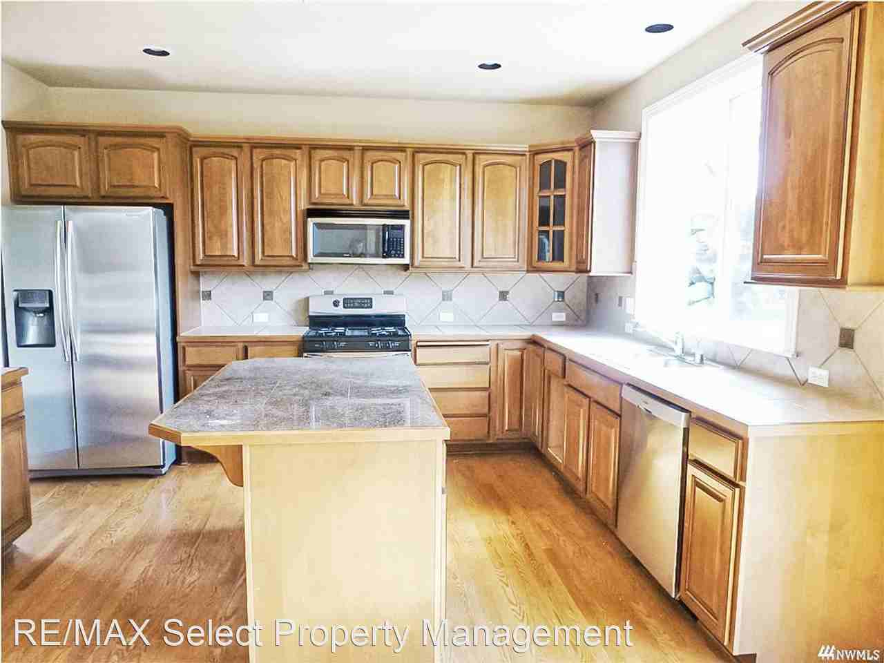 22743 Se 269th St - Photo 2 of 7