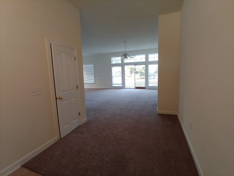 1005 Meadowlands Trl Nw - Photo 2 of 14