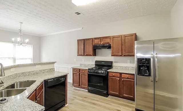 5108 Jack Dr - Photo 3 of 7