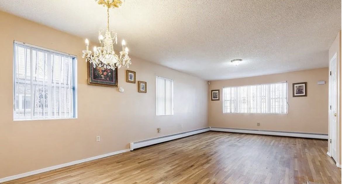 1022 E 96th St, New York, NY 11236 3 Bedroom Apartment for 2,450/month