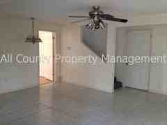 1014 13th Ave NW - Photo 3 of 5