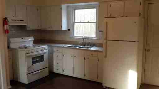 1410 New York Ave #21 - Photo 2 of 8