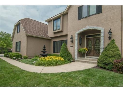 5708 W 129th St - Photo 3 of 25