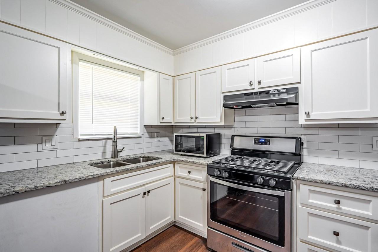 Forest Haven Dr - Photo 6 of 25