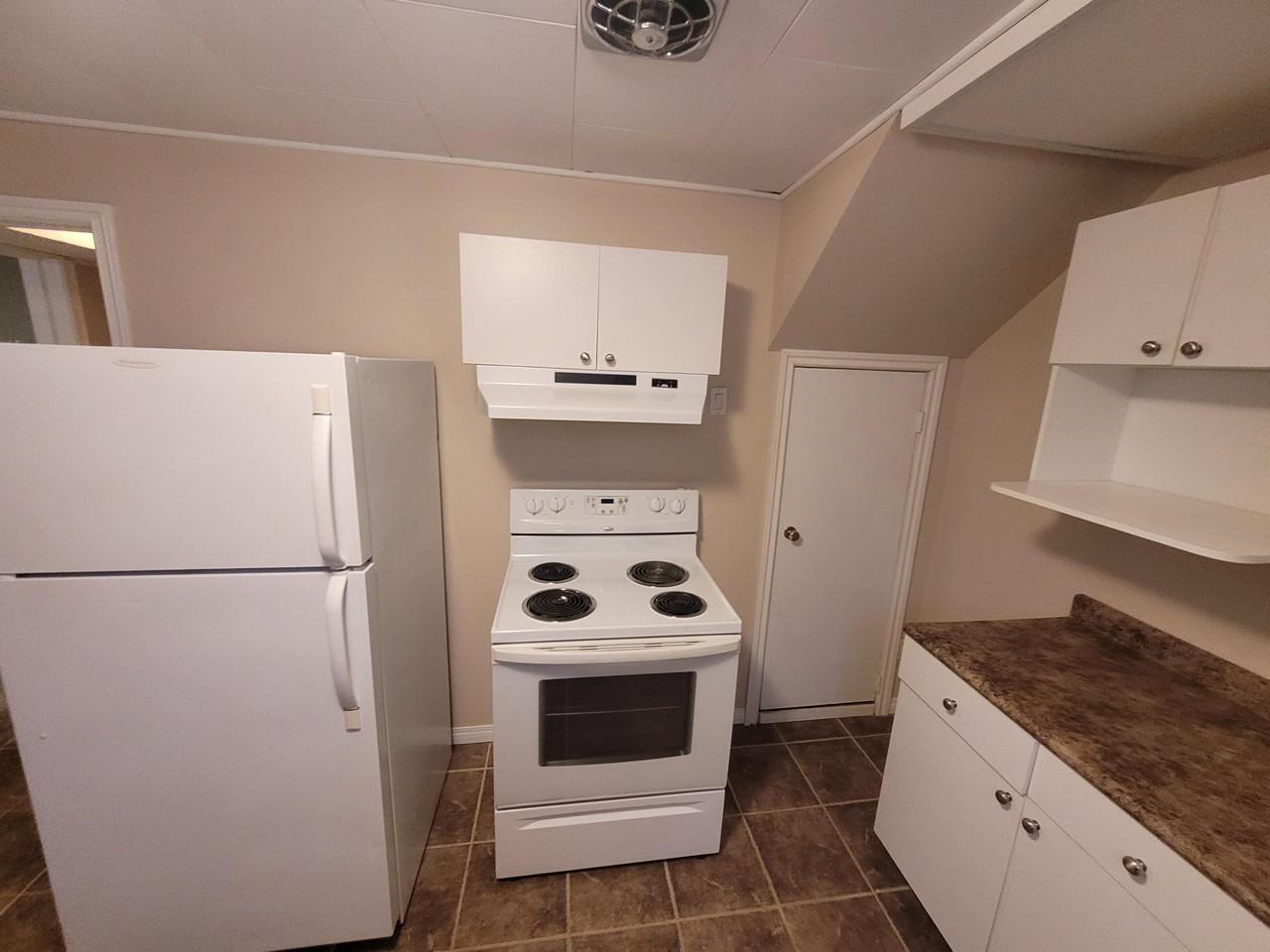 9236 Basement Apartments 9236 75 St Nw, Edmonton, AB T6C 2H4 Zumper