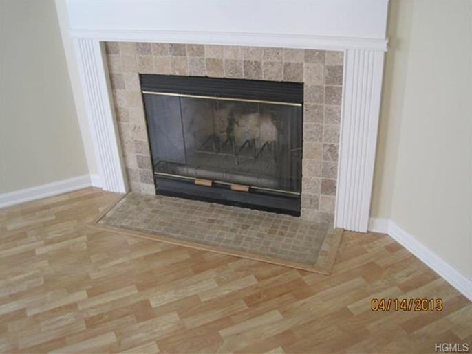 4407 Whispering Hills Dr - Photo 2 of 18