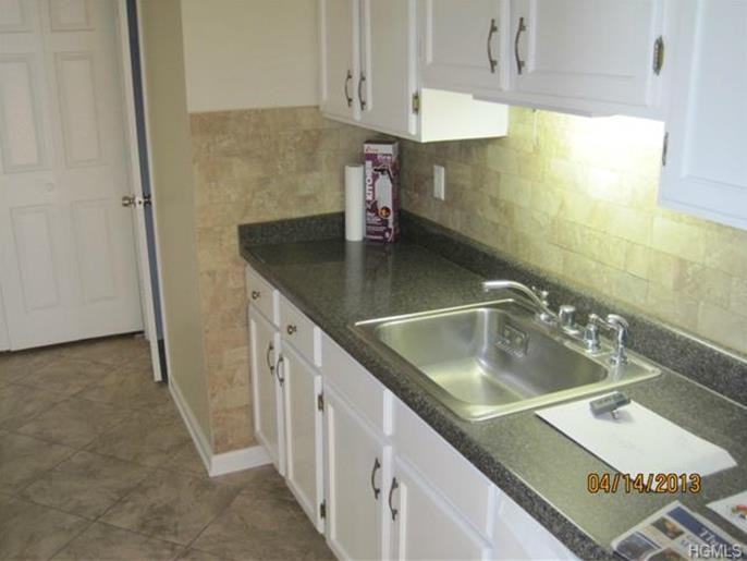 4407 Whispering Hills Dr - Photo 3 of 18