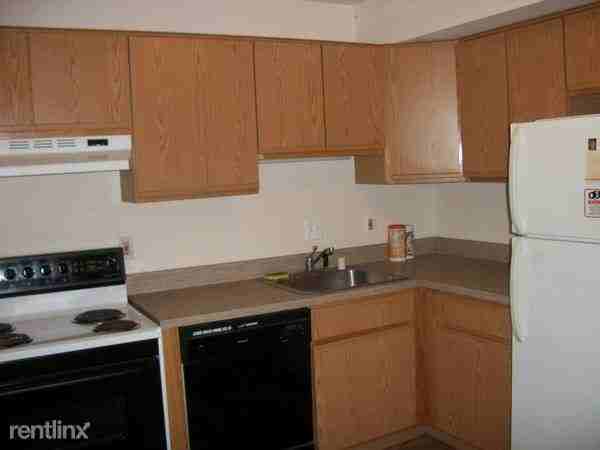 ENGLISH OAK CT - Photo 2 of 2