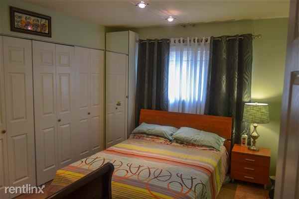 Lisle Place Condominium - Photo 3 of 11